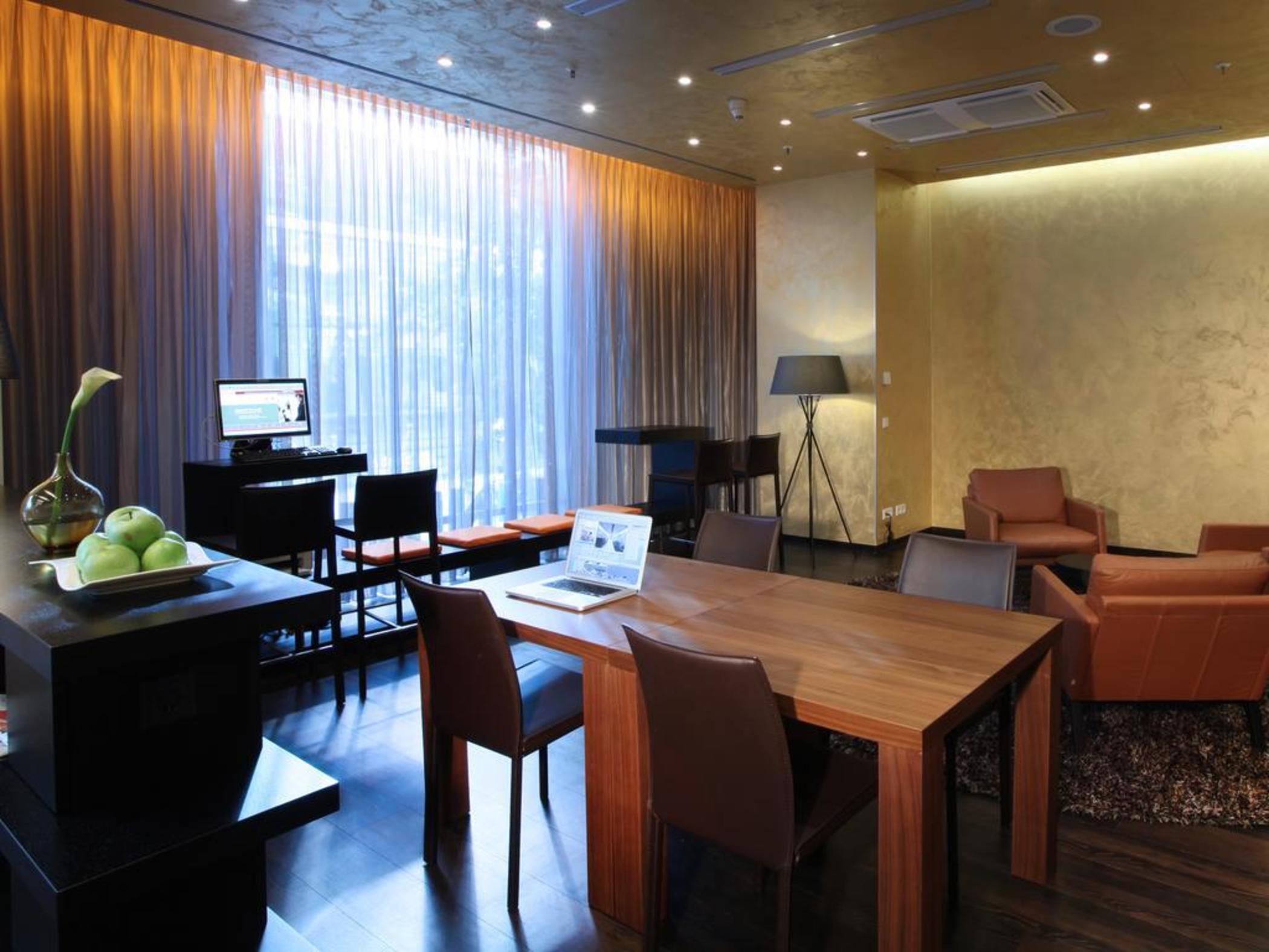 Lindner Hotel Berlin Ku'Damm, Part Of Jdv By Hyatt Bagian luar foto